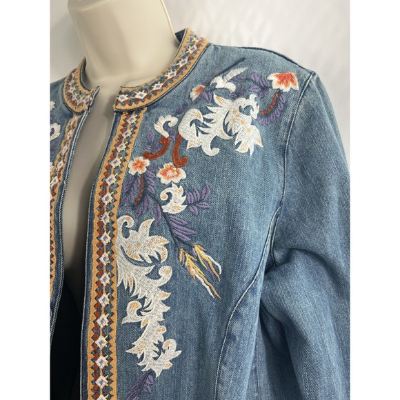 Chicos Denim Jacket Size 2P Embroidered Boho Bohemian Collarless Coastal - Picture 2 of 14